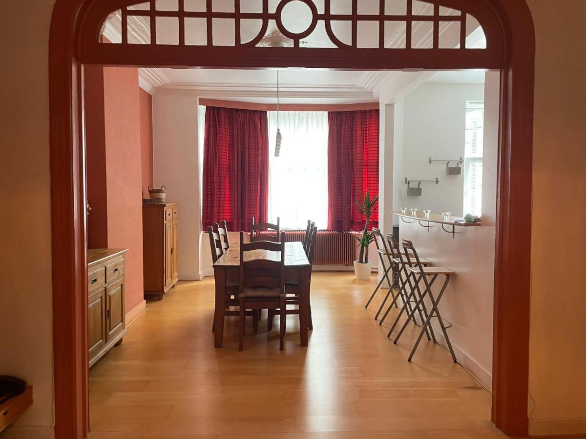 De Charme Dans Maison De Maitre Bruxelloise * Brussel